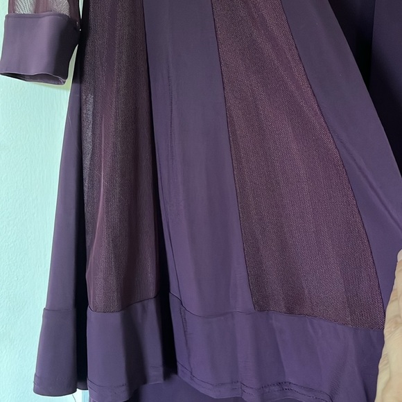 R & M Richards NWT 2PC Plum Party Sheath Dress with Sheer Jacket, Size 4 - Picture 11 of 17